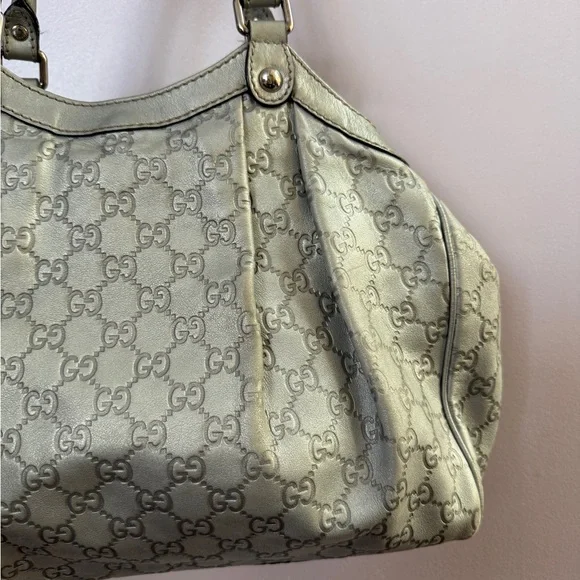 Gucci Silver Monogram Shoulder Bag - Picture 4 of 7